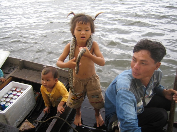 Siem Reap Cambodia - Floating Village
